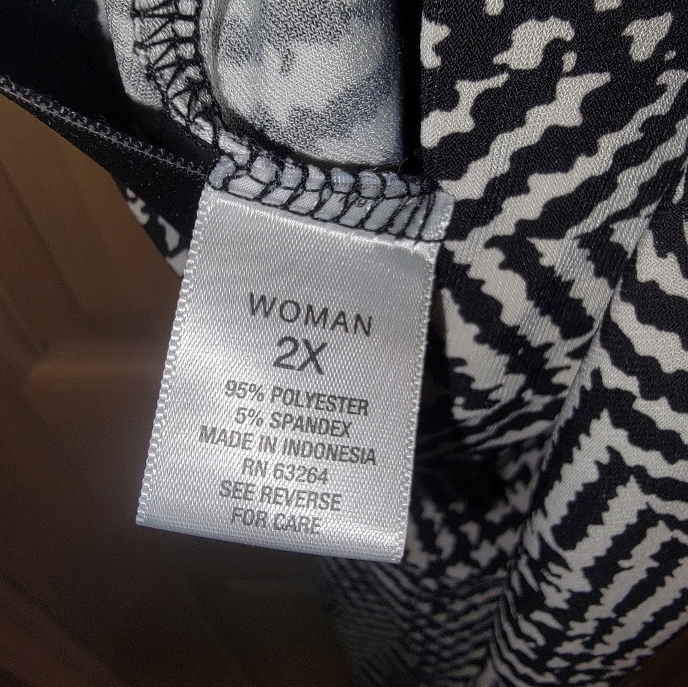 Womens Plus Sz 2x Roz & Ali Black White Shirt Heiringbone Pattern - Picture 2 of 4